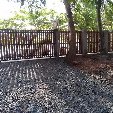Surf Villa Hiriketiya Матара Екстериор снимка